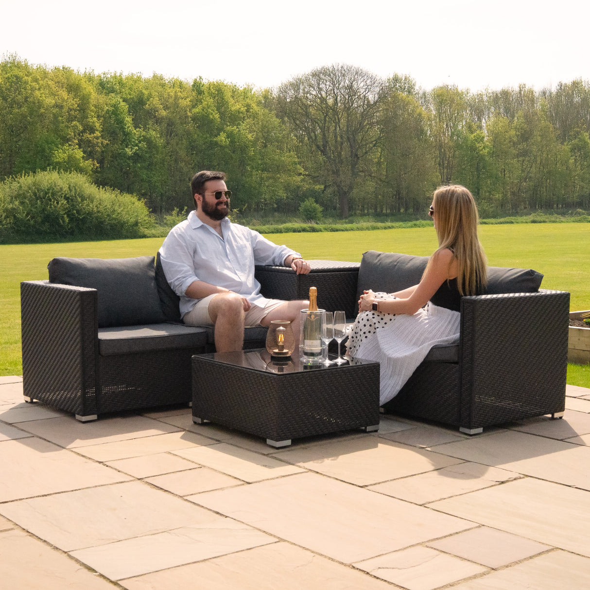 Rattan Modular 6-teiliges Möbelset – Schwarz