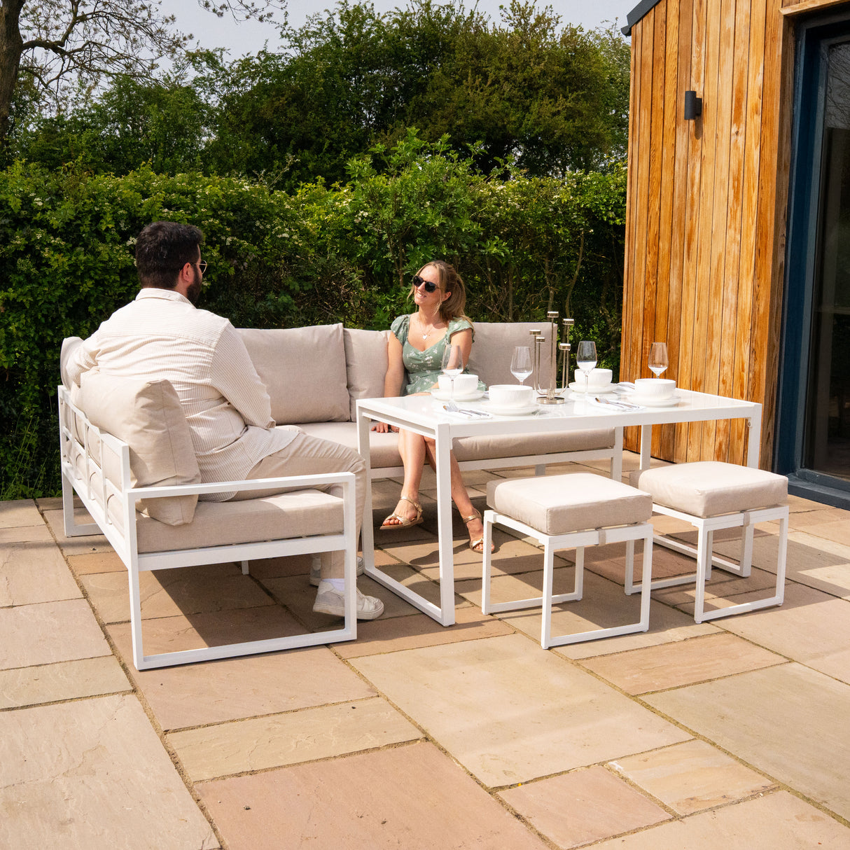 Aluminium 5-teiliges Ecksofa-Set mit schwarzer Rattan-Aufbewahrungsbox - Weiß