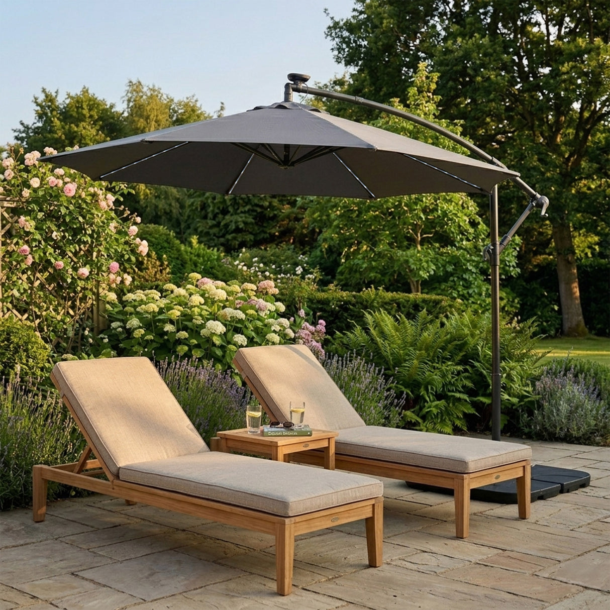 LED Ausleger-Sonnenschirm 3m - Grau
