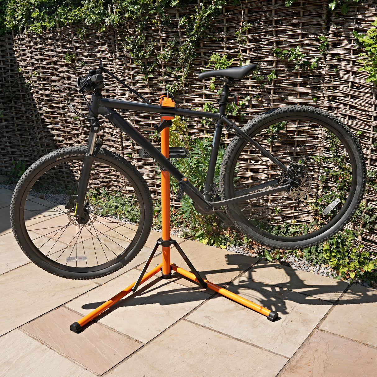 Fahrrad-Reparaturständer