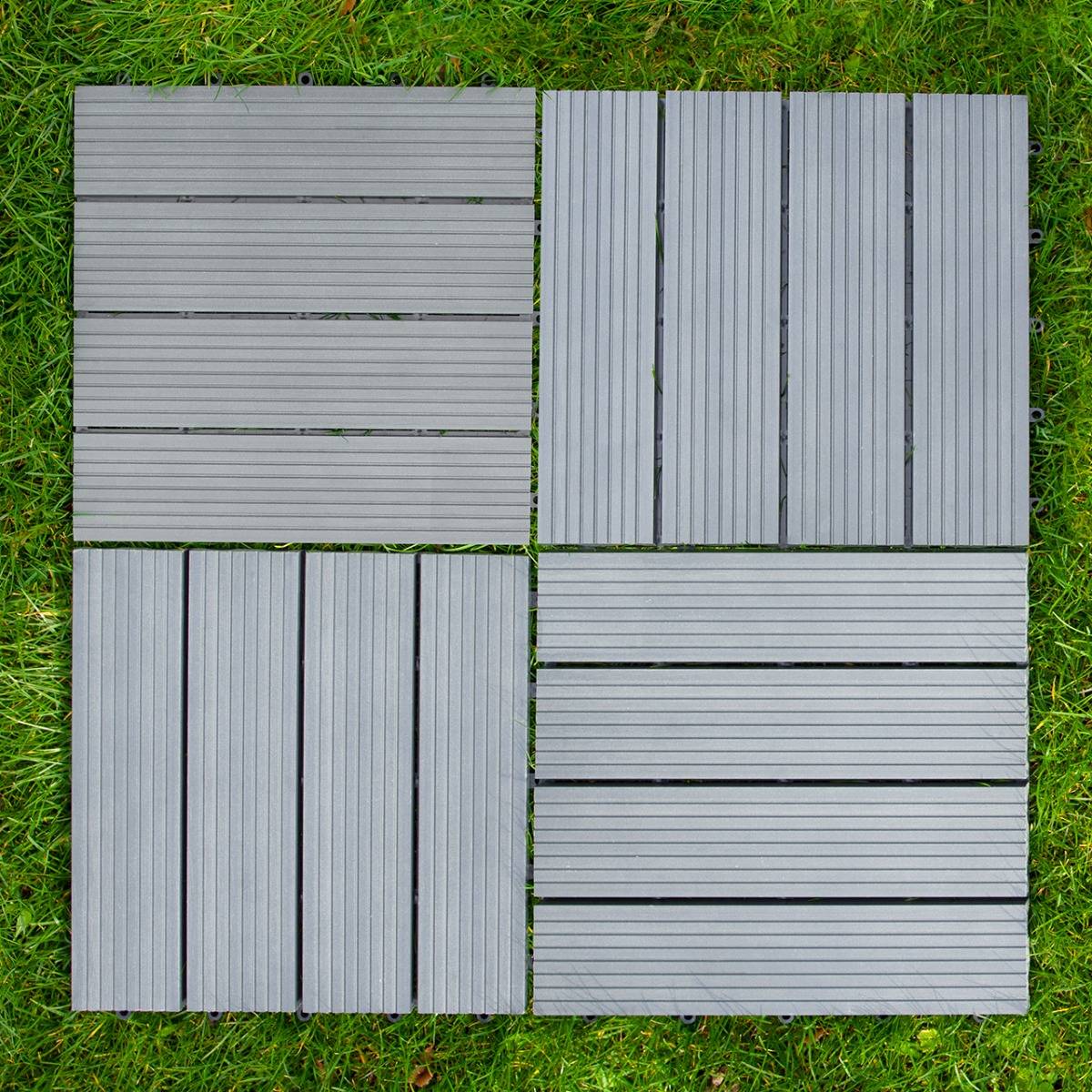 Grau WPC Terrassenfliesen 30 x 30 cm, mit strukturierten Oberflächen und schmalen Rillen, ideal für Außenbereiche und Gartenverlegung