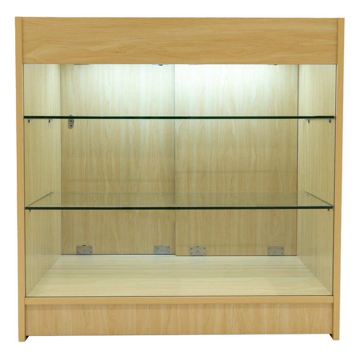 Verkaufstheke aus hellem Ahornholz mit zwei Glasregalen, sanfter Beleuchtung und glatter, moderner Oberfläche, ideal für Ausstellungen und Verkaufsräume
