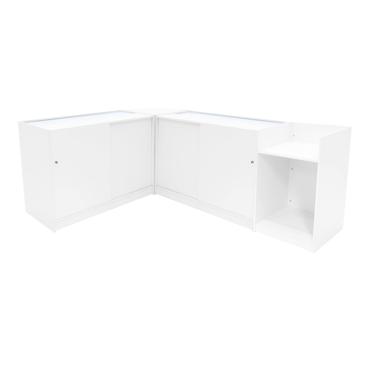 Eckverkaufstheke in elegantem Weiß, mit glatten Oberflächen, integrierter Beleuchtung und Stauraum, ideal für moderne Verkaufsräume