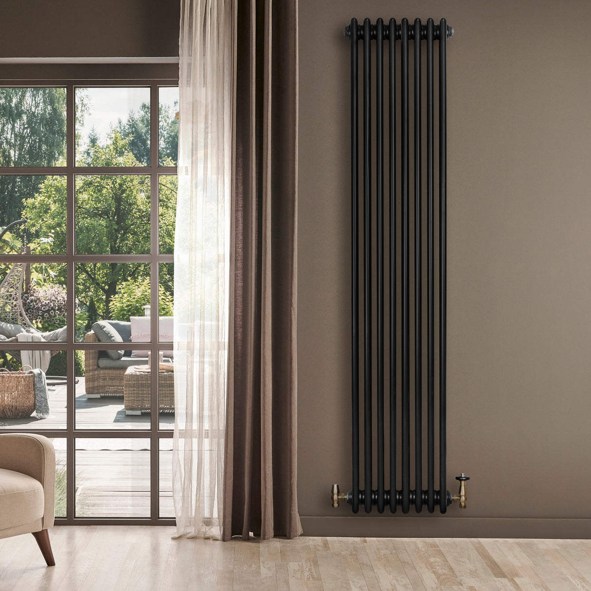 Röhrenheizkörper 4 Säulen mit TRV Chromventile – 1800mm x 380mm – Schwarz