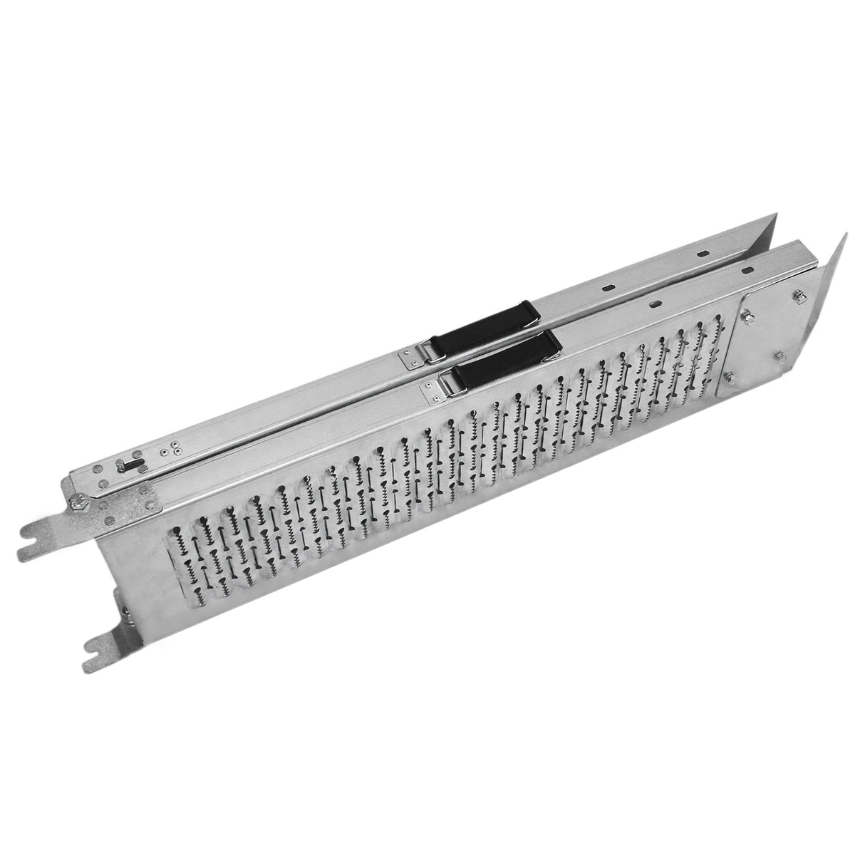 Faltbare Motorradrampen aus robustem Metall, silberfarben, mit rutschfester Oberfläche und perforiertem Design für sicheren Halt beim Be- und Entladen