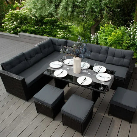 Die ultimative Garten-Checkliste zum Sommerende: Gartenmöbel-Abdeckungen und Aufbewahrungstipps