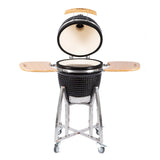 Kamado Holzkohlegrill 18" in Schwarz mit Holzablagen, runder Form und glänzender Oberfläche, ideal für Grillliebhaber und Outdoor-Küche