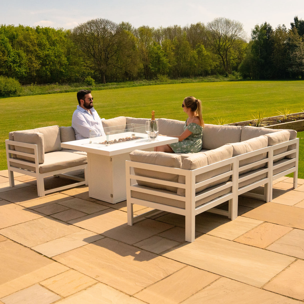 Aluminium 9-teiliges Modulares Gartenmöbelset mit Feuerstelle - Weiß