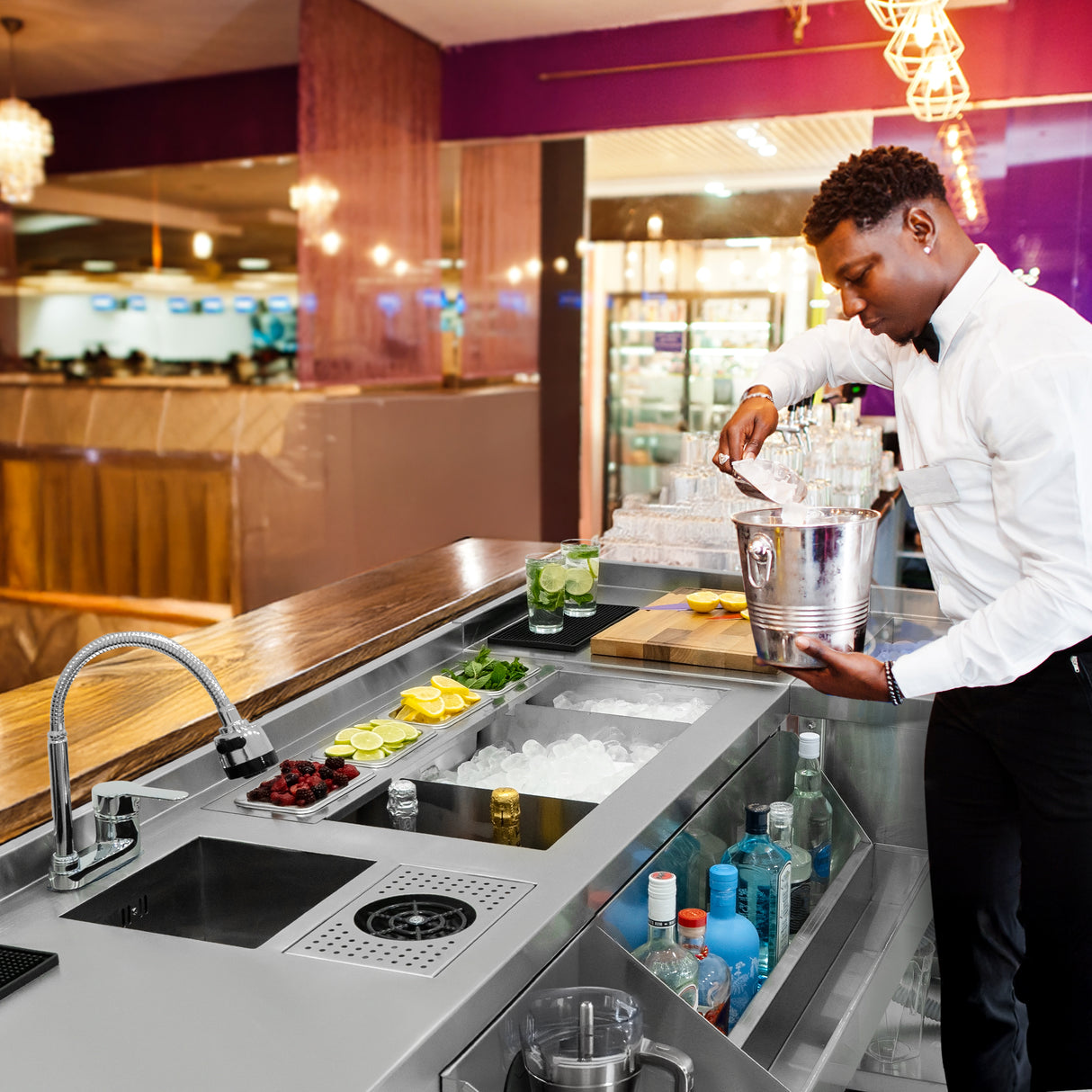 Modulare Deluxe-Cocktailbar-Station mit Eisbrunnen