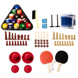 Bunter 7-in-1 Spieltisch mit Billardkugeln, Schachfiguren, Tischtennisschlägern, Münzen und Zubehör in verschiedenen Farben und Materialien