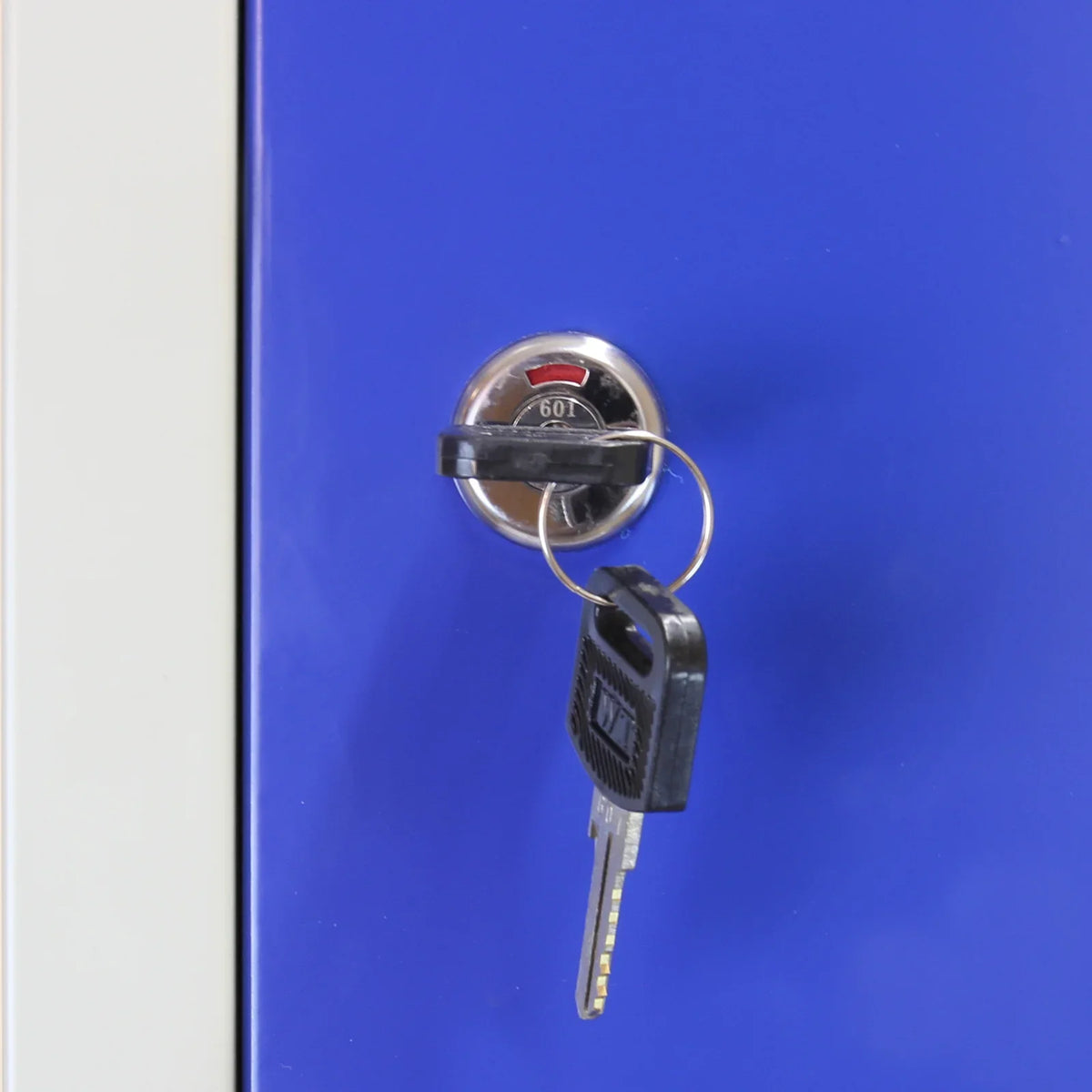 Metall-Lagerschränke – Sechs Türen, flach verpackt, blau