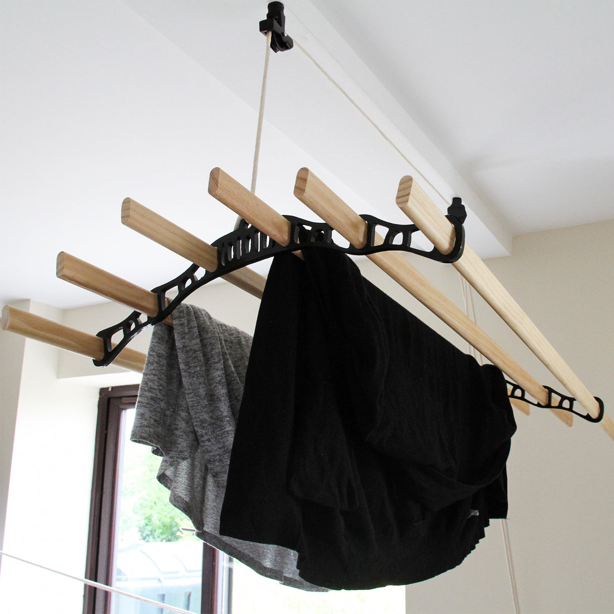 Deckentrockner aus Holz - Schwarz - 2.4m