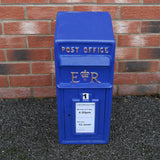 Briefkasten mit Bodenständer Blau