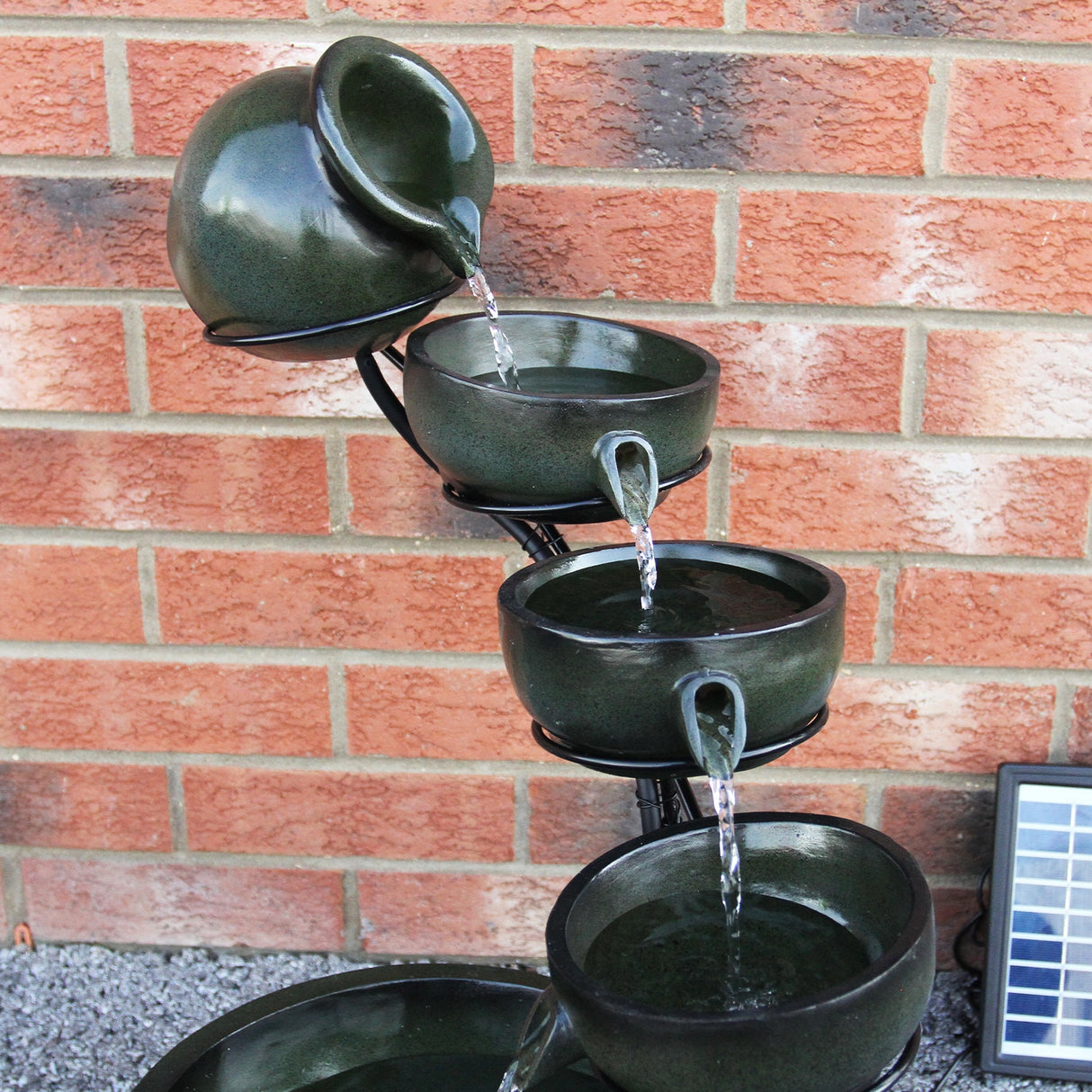 Solar Kaskadenbrunnen mit Akku - Grün