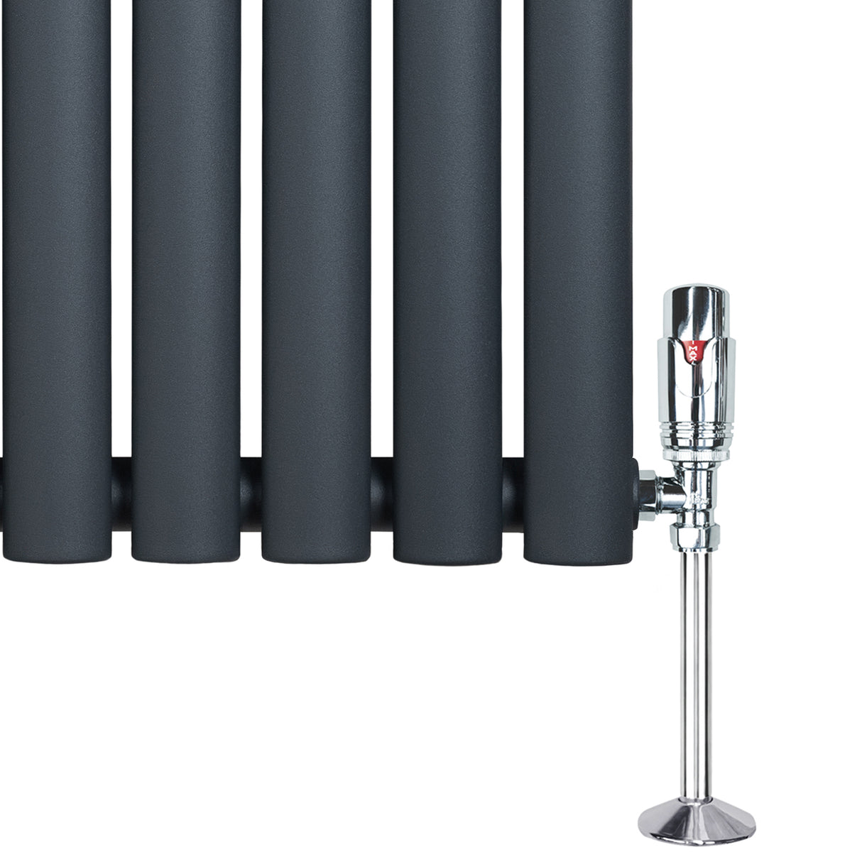 Anthrazitgrauer Gliederheizkörper mit TRV Chromventilen, 1600mm x 600mm, zeigt eine glatte, matte Oberfläche und elegante, runde Rohre