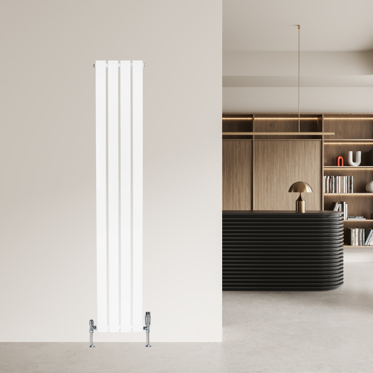 Flachheizkörper in Weiß, 1600mm x 280mm, mit schlanken vertikalen Lamellen und modernen Ventilen, ideal für stilvolle Innenräume