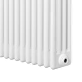 Röhrenheizkörper mit vier Säulen in Weiß, 600mm x 605mm, glänzende Oberfläche, rechteckige Form und präzise Verarbeitung für effiziente Wärmeabgabe