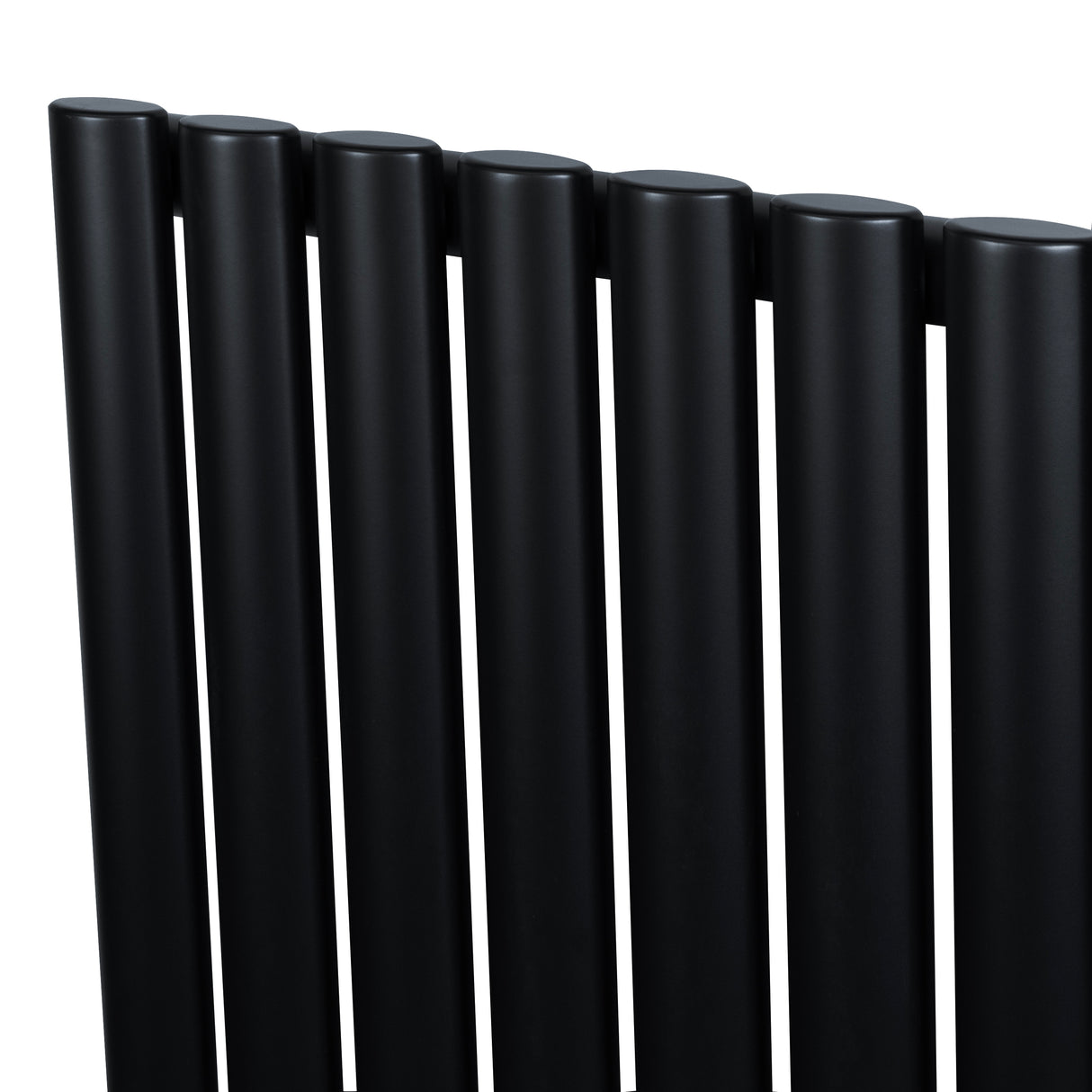 Schwarzer Gliederheizkörper mit vertikalen, runden Röhren, 1800mm x 600mm, modernes Design, matte Oberfläche, ideal für stilvolle Heizlösungen