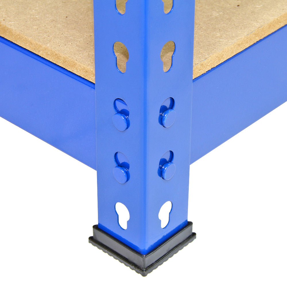 Blaue Metallregale mit robusten, pulverbeschichteten Oberflächen, stabilen Stützpfosten und einer praktischen, strukturierten Holzablage