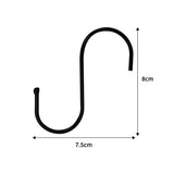 Schwarze S-förmige Stahl-Hängehaken mit einer Länge von 8 cm und einer Breite von 7,5 cm, ideal zum Aufhängen von Gegenständen in verschiedenen Räumen